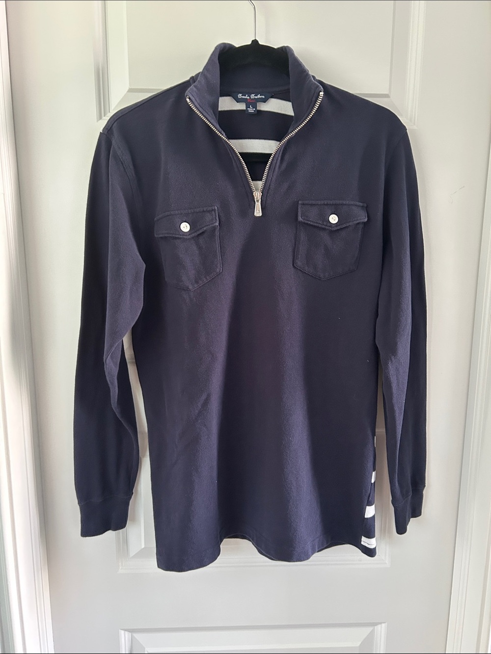 Brooks Brothers Women’s size L (fits like a S/M)Dark Navy Quarter-Zip Pullover